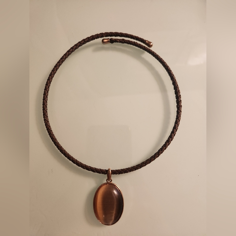 Natural cats eye choker